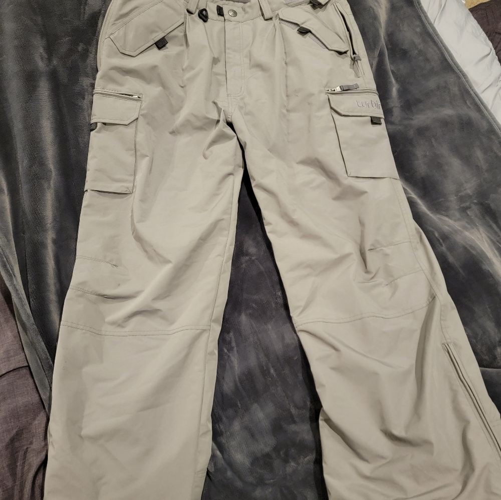 Snowboard pants